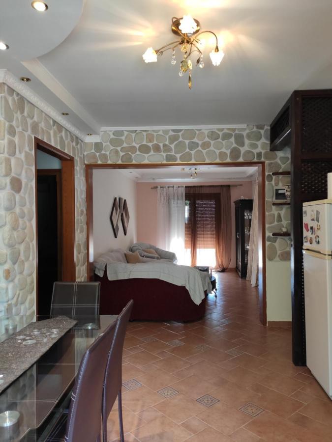 Elpida Apartment 리메나스 외부 사진