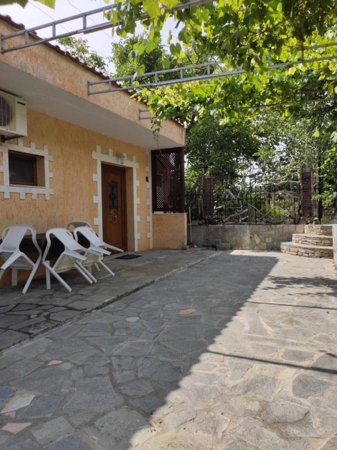 Elpida Apartment 리메나스 외부 사진