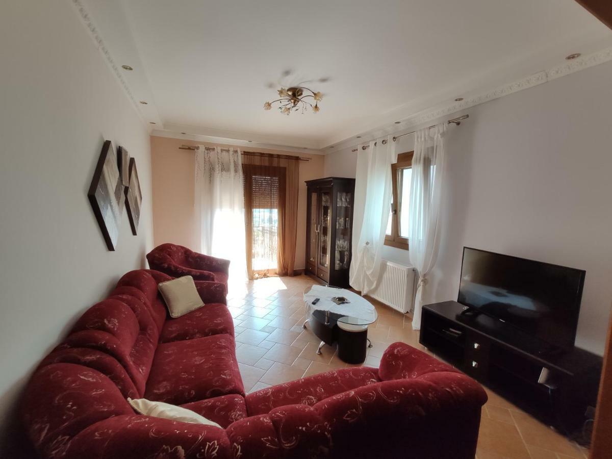 Elpida Apartment 리메나스 외부 사진