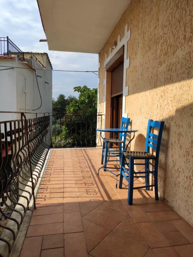 Elpida Apartment 리메나스 외부 사진