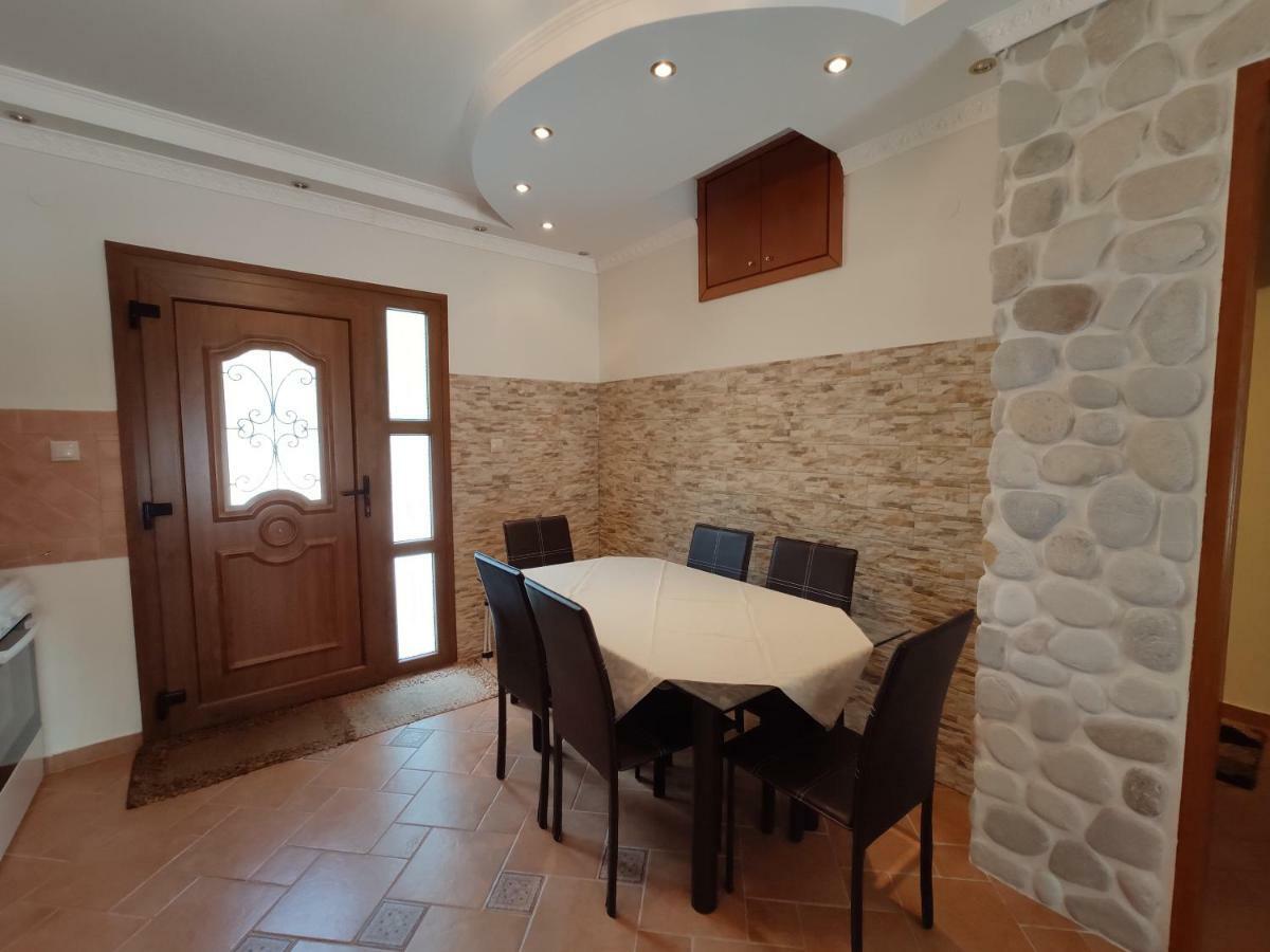 Elpida Apartment 리메나스 외부 사진